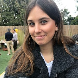 Meet your Posher, Courtney